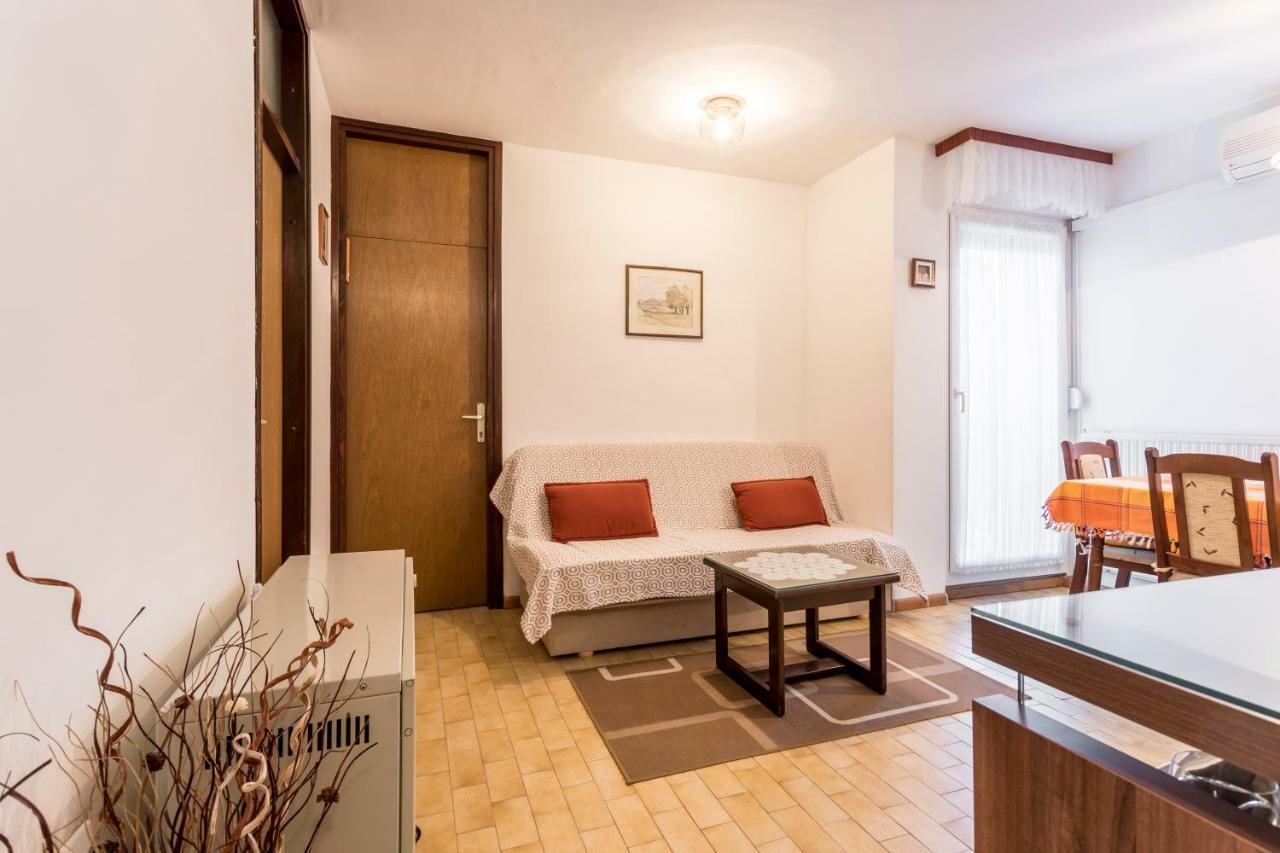 Apartment Kossi Split Exterior photo